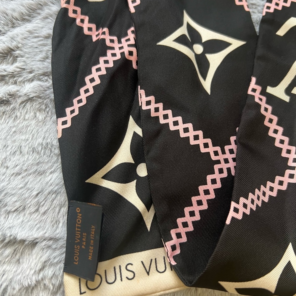 Louis Vuitton - Croisslon Bandeau